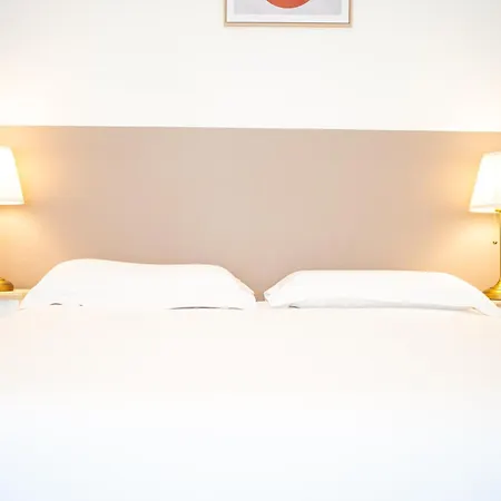 Vicheia - 2 Apartament *